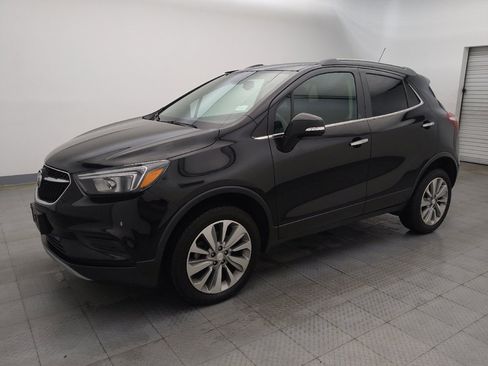 Used 2018 Buick Encore Preferred image 2