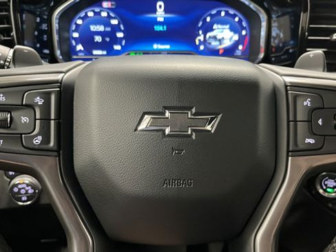 Used 2024 Chevrolet Silverado 1500 ZR2 w/ Technology Package AWD/4WD image 16