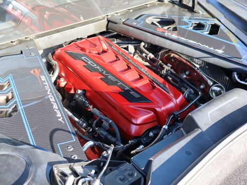 Used 2023 Chevrolet Corvette Stingray Preferred Cpe w/ Z51 Performance Package RWD image 31