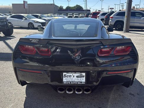 Used 2015 Chevrolet Corvette Stingray Coupe w/ 2LT Preferred Equipment Group RWD image 9