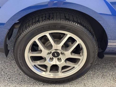 Used 2007 Ford Mustang Shelby GT500 RWD image 27