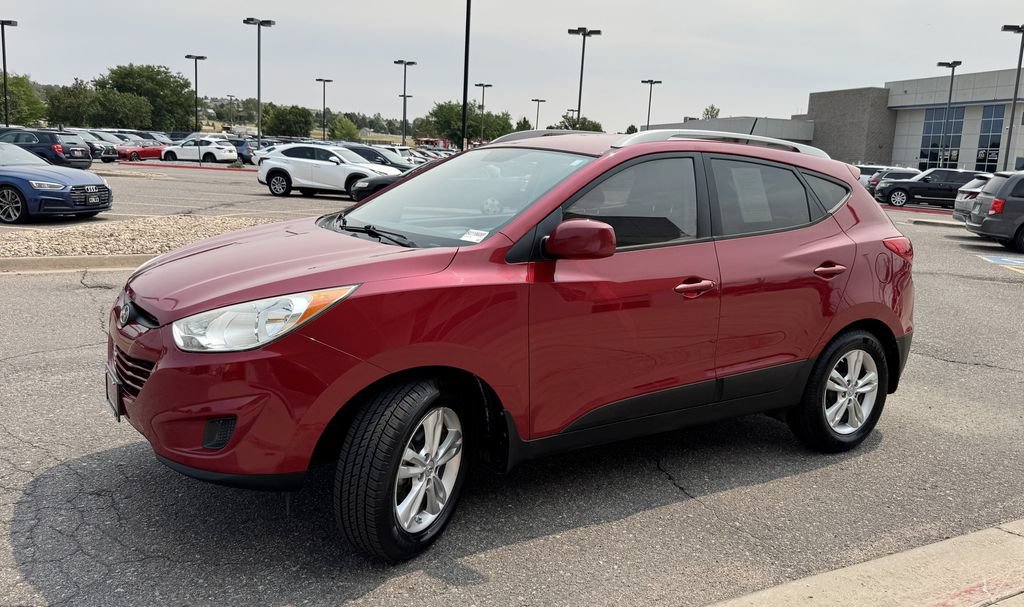 Used 2011 Hyundai Tucson 2WD image 4