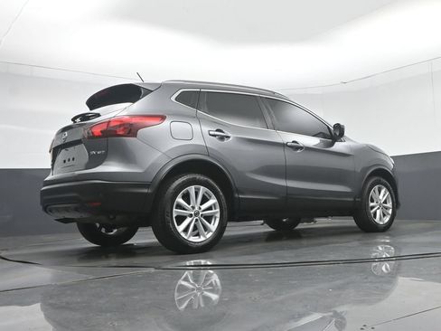 Used 2019 Nissan Rogue Sport SV AWD/4WD image 54