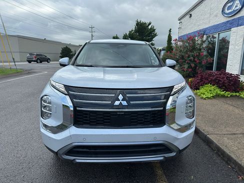 Used 2025 Mitsubishi Outlander SE AWD/4WD image 8