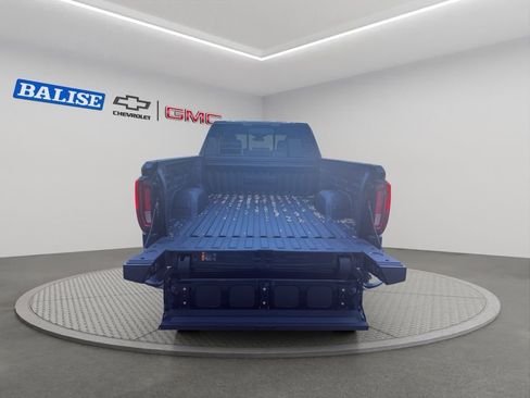 New 2026 GMC Sierra 1500 SLT w/ SLT Convenience Package image 21