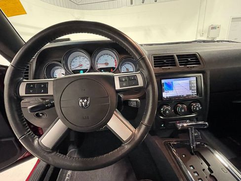 Used 2010 Dodge Challenger R/T RWD image 86