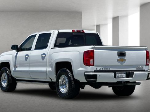 Used 2017 Chevrolet Silverado 1500 High Country RWD image 6