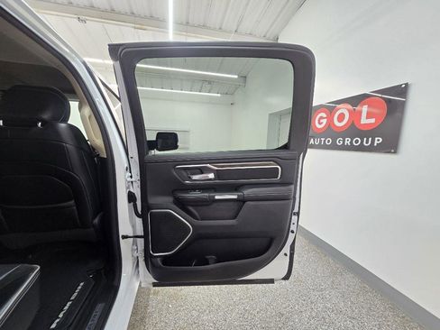 Used 2020 RAM 1500 Laramie image 27