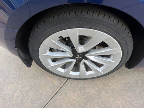 Used 2021 Tesla Model 3 Long Range AWD/4WD image 13