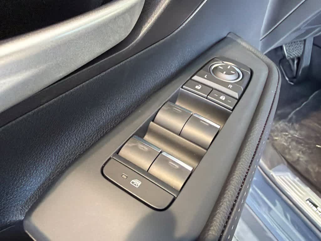 New 2026 Toyota Grand Highlander XLE FWD image 16