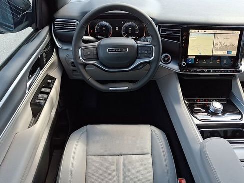 New 2026 Jeep Grand Wagoneer L 4WD image 8