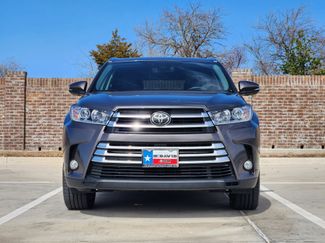 Used 2018 Toyota Highlander Limited video 2