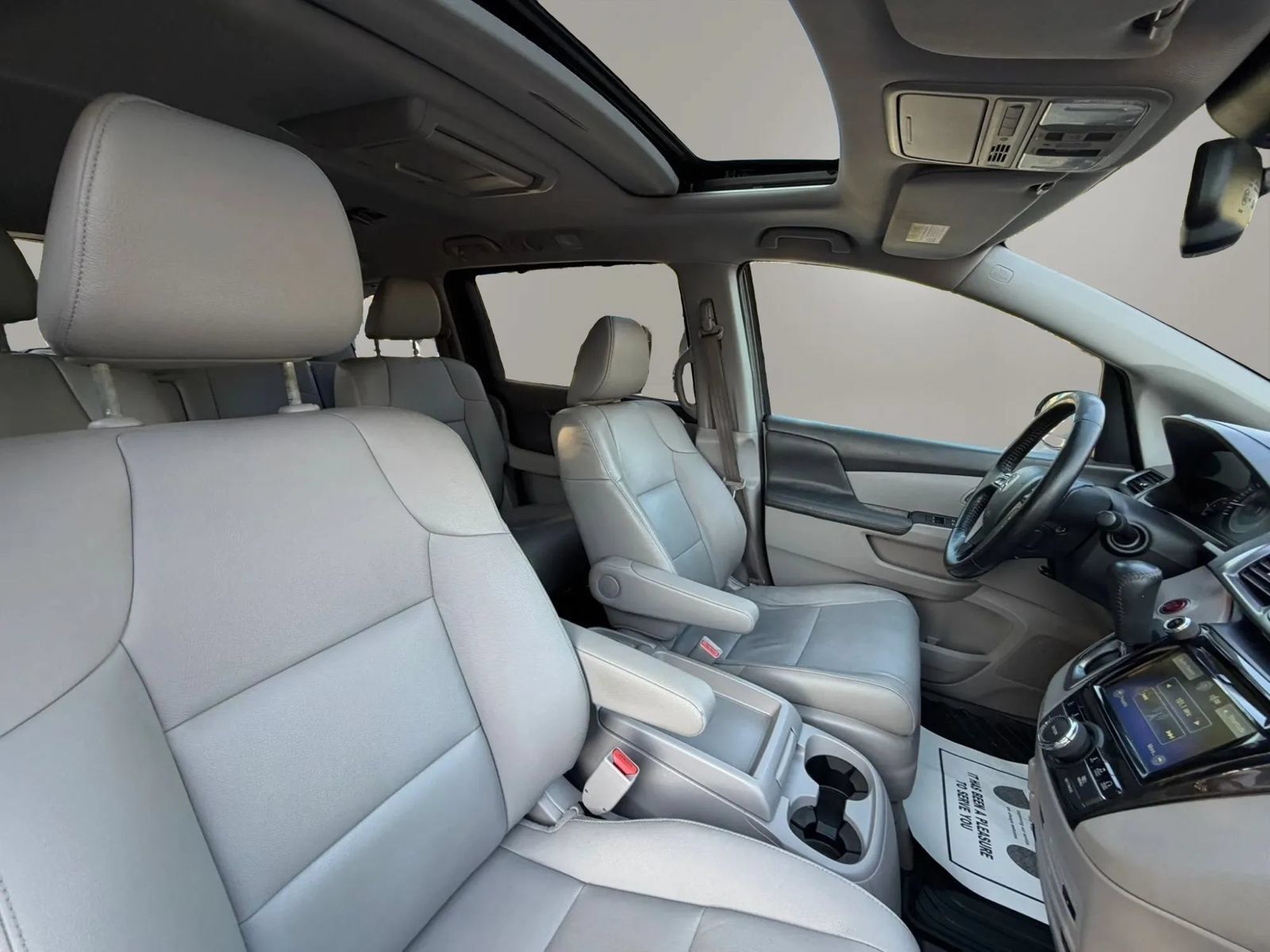 Used 2016 Honda Odyssey Touring image 35
