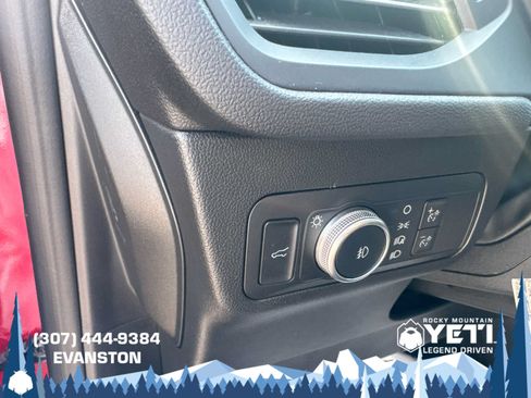 Used 2022 Ford Escape Titanium AWD/4WD image 24