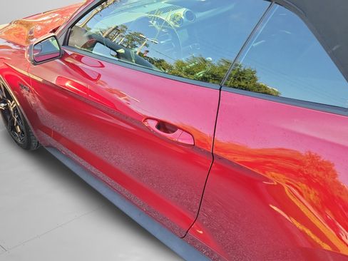 Used 2018 Ford Mustang GT Premium w/ Equipment Group 401A RWD image 25