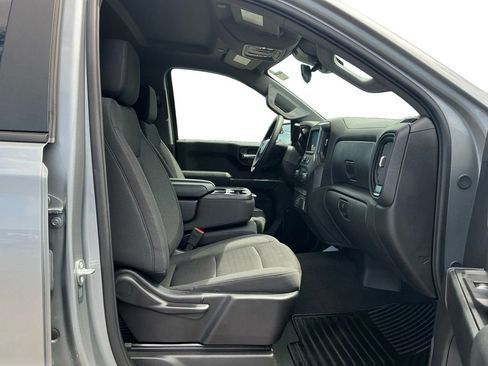 Used 2024 Chevrolet Silverado 1500 Custom Trail Boss w/ Dark Appearance Package AWD/4WD image 22