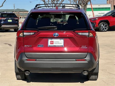 Used 2024 Toyota RAV4 XLE image 4