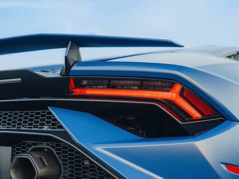 Used 2023 Lamborghini Huracan Tecnica RWD image 48