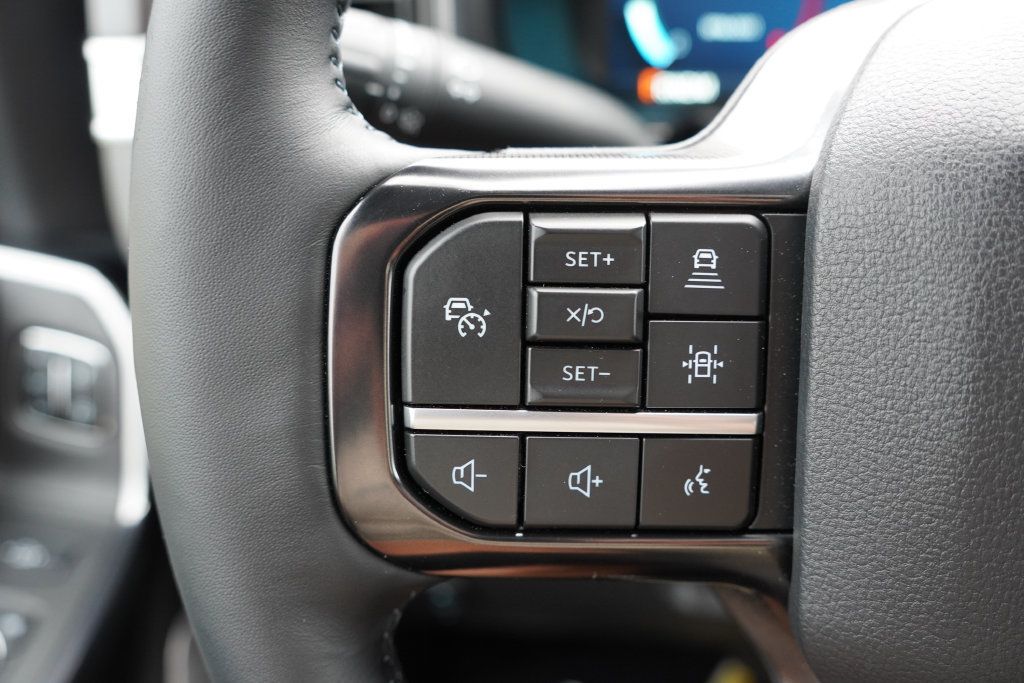 Certified 2026 Ford F350 Platinum AWD/4WD image 39