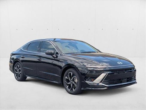 New 2025 Hyundai Sonata SEL image 7