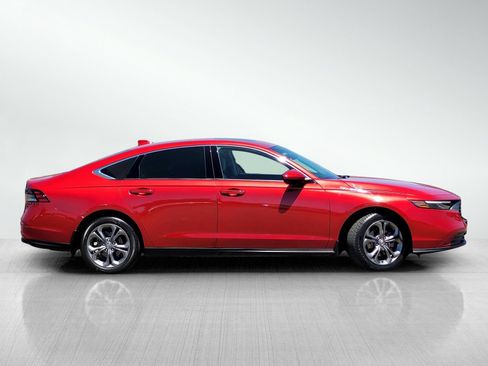 Used 2023 Honda Accord EX image 3