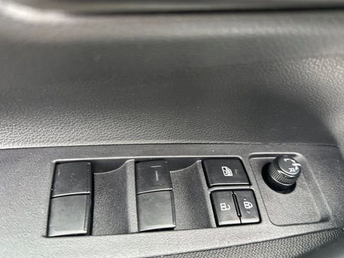 Used 2023 Toyota Corolla LE FWD image 8