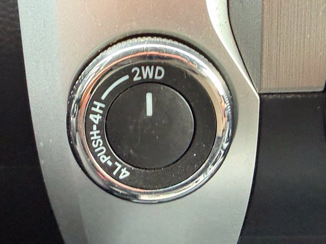 Used 2014 Toyota Tundra Limited w/ Limited Premium Package AWD/4WD image 22