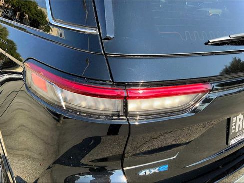 Used 2022 Jeep Grand Cherokee Overland image 45