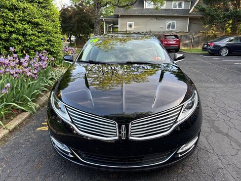 Used 2016 Lincoln MKZ Reserve w/ Equipment Group 300A Reserve AWD/4WD image 40