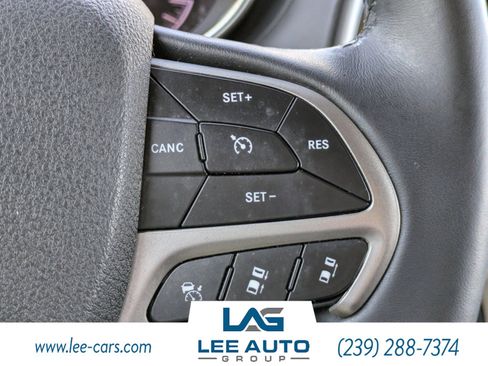 Used 2018 Jeep Grand Cherokee High Altitude image 24