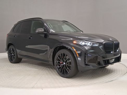 New 2026 BMW X5 sDrive40i w/ M Sport Package RWD image 5