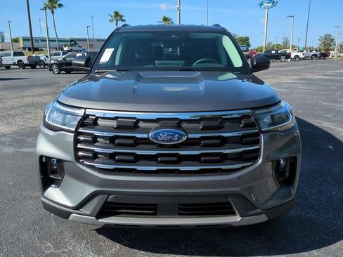 New 2026 Ford Explorer Active w/ Active Comfort Package RWD image 3