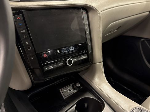 Used 2024 INFINITI QX50 Luxe image 13