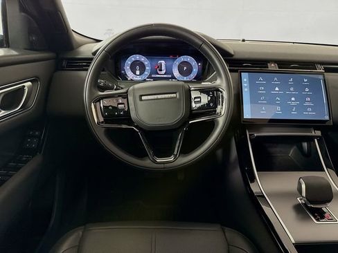 Used 2026 Land Rover Range Rover Velar S AWD/4WD image 25
