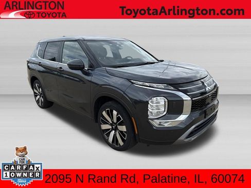 Used 2025 Mitsubishi Outlander SE AWD/4WD image 1
