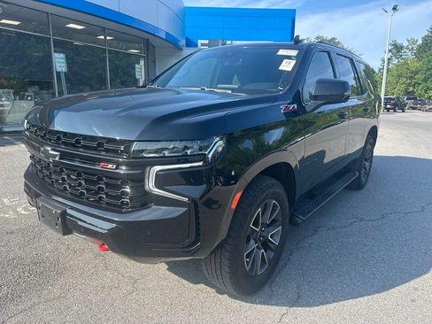 Used 2023 Chevrolet Tahoe Z71 w/ Luxury Package AWD/4WD image 1