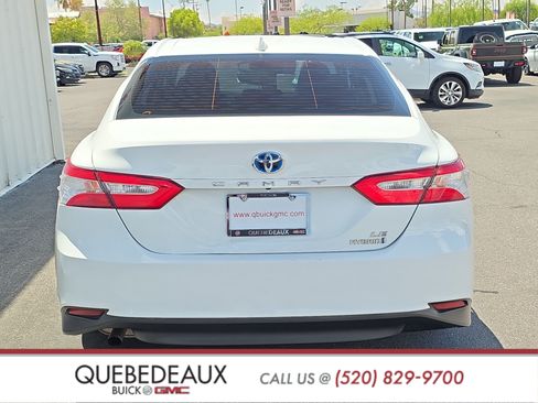 Used 2020 Toyota Camry LE FWD image 6
