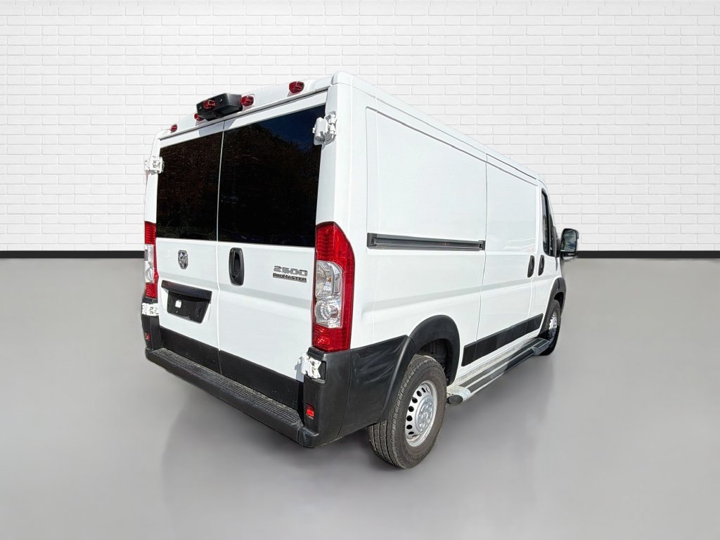 Used 2025 RAM ProMaster 2500 w/ U-Haul Equipment Group FWD image 8