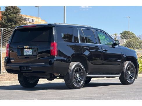 Used 2015 Chevrolet Tahoe LT RWD image 4
