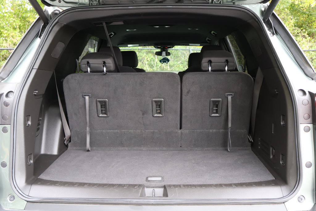 Certified 2023 Chevrolet Traverse LT FWD image 51
