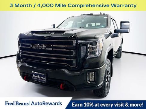 Used 2021 GMC Sierra 2500 AT4 w/ AT4 Premium Plus Package image 3
