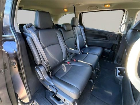 Used 2025 Honda Odyssey EX-L image 17