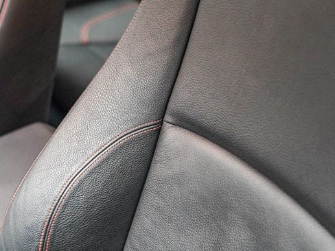 Used 2011 BMW 1 Series M image 25