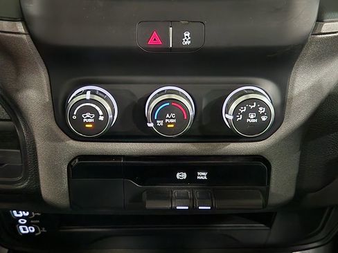 Used 2023 RAM 2500 Tradesman AWD/4WD image 40