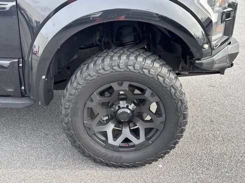 Used 2020 Ford F150 Raptor w/ Equipment Group 802A Luxury image 13