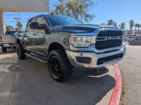 Used 2022 RAM 2500 Big Horn AWD/4WD image 7