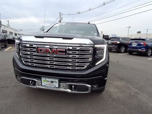 Used 2023 GMC Sierra 1500 Denali w/ Denali Reserve Package image 7