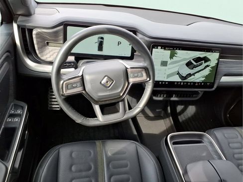 Used 2022 Rivian R1T Adventure AWD/4WD image 23