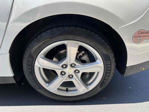 Used 2019 Chevrolet Volt LT FWD image 84