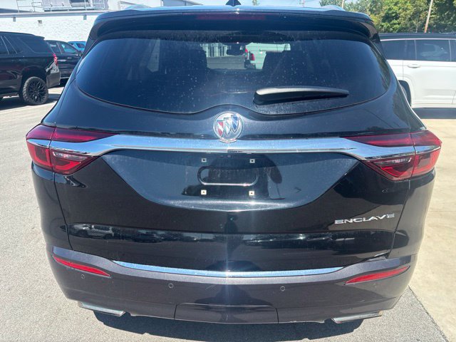 Used 2019 Buick Enclave Avenir w/ Avenir Technology Package FWD image 8